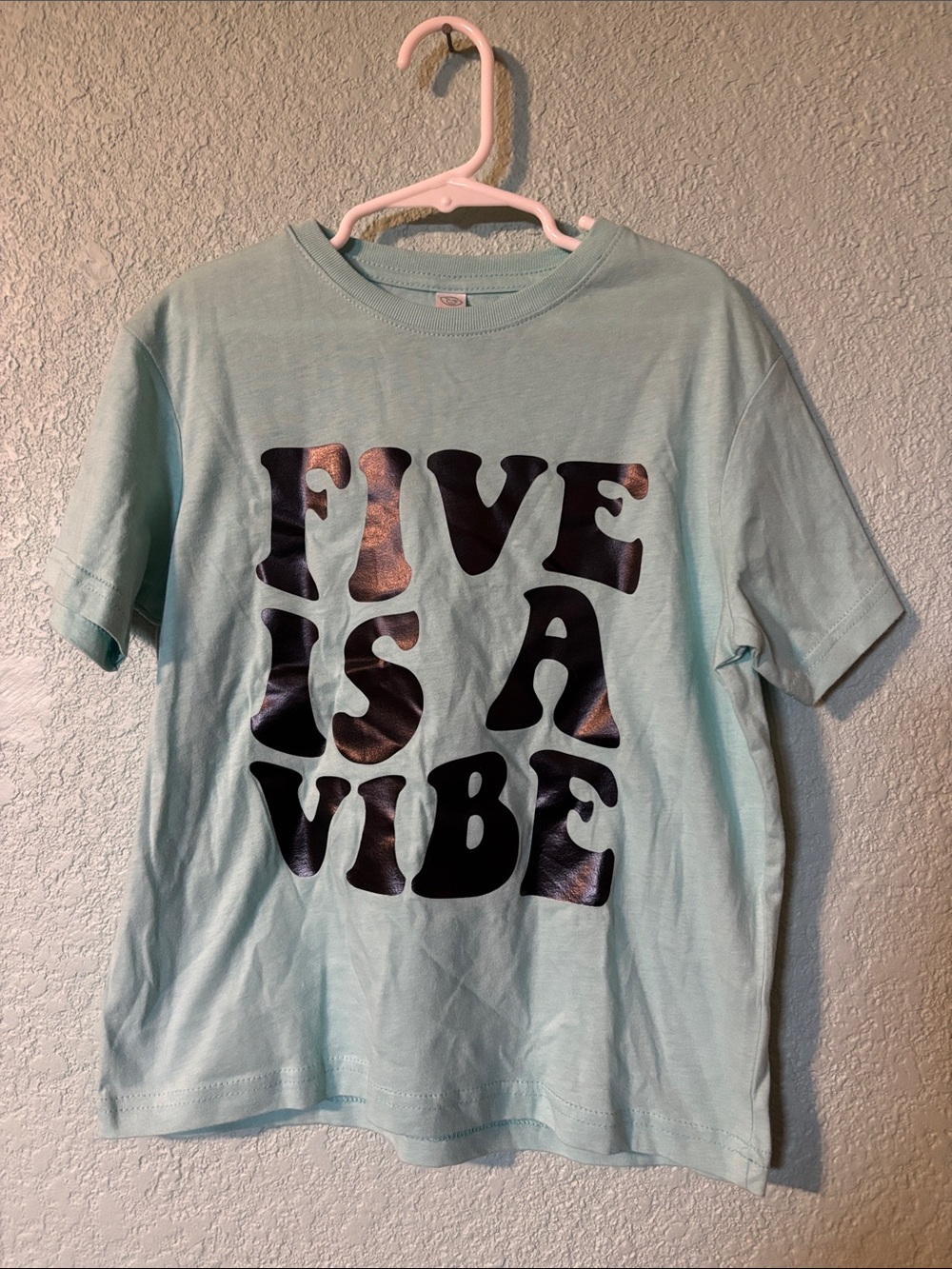 Rabbit Skins Light Blue 'FIVE IS A VIBE' Kids Birthday Graphic Tee Size 5/6 NWT